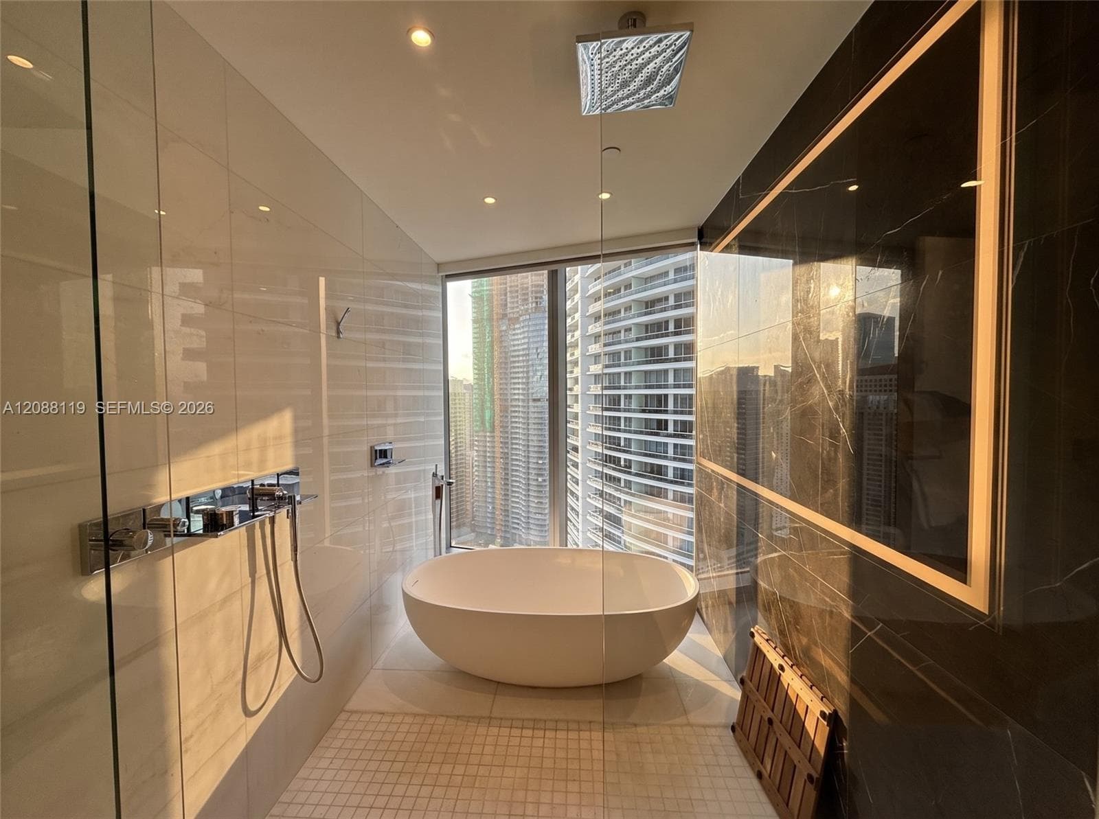 300 Biscayne Boulevard Way 4007W photo 14