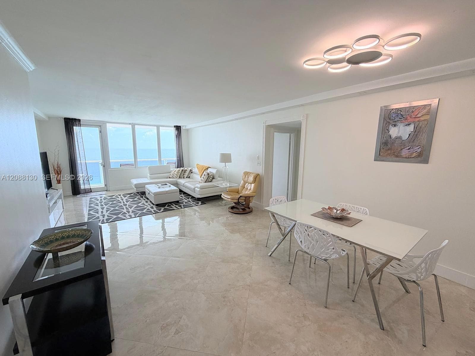 3725 S Ocean Dr 1402 photo 5