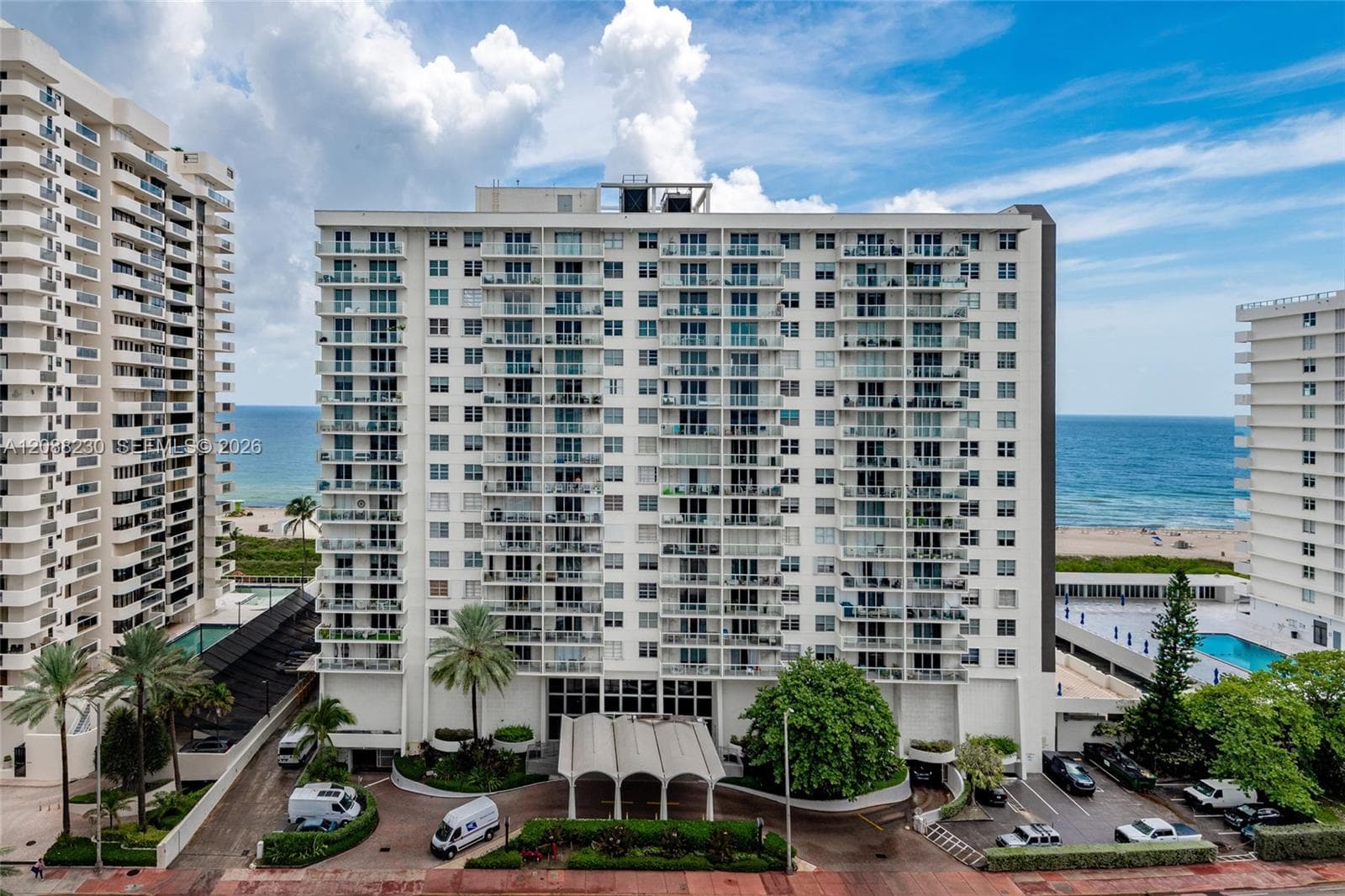 5700 Collins Ave 12D photo 2
