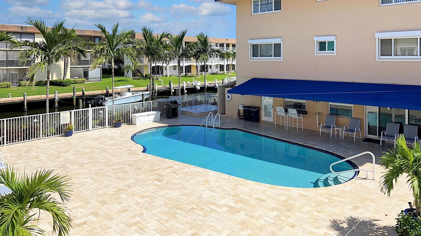 131 Doolen Court 309 photo 3
