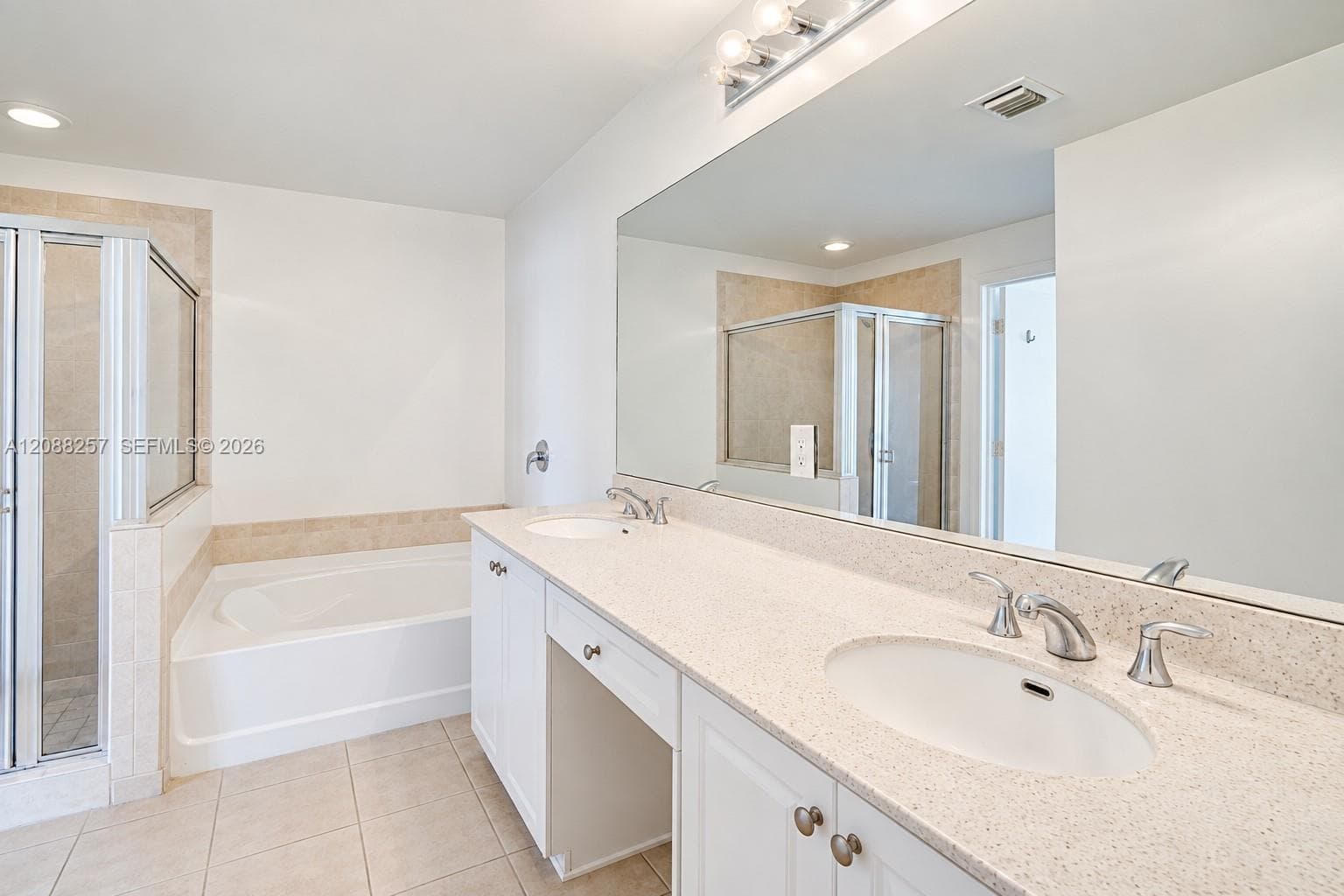 3340 NE 190 ST 1204 photo 15