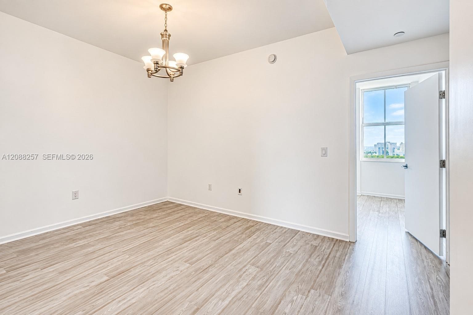 3340 NE 190 ST 1204 photo 8