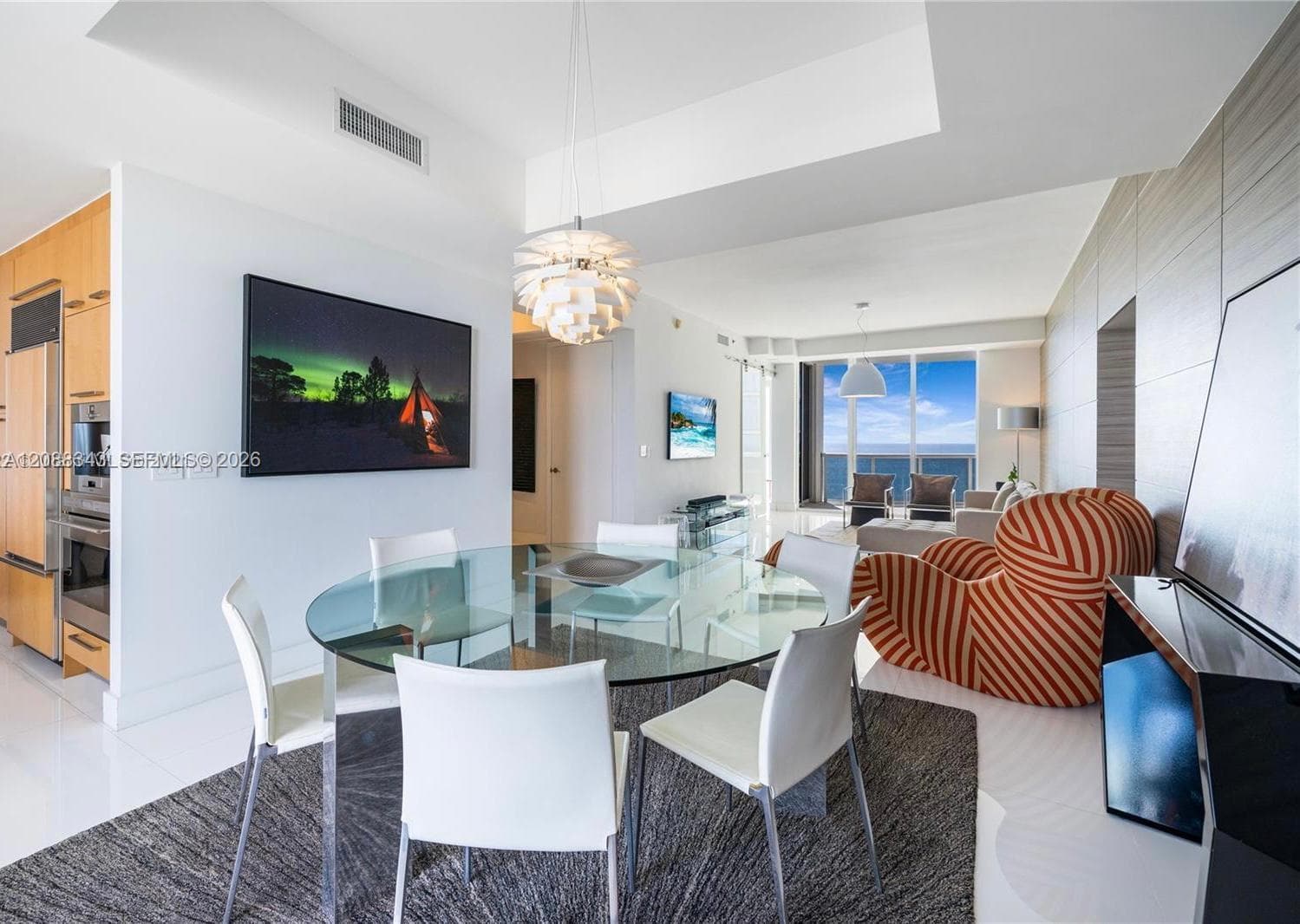 15811 Collins Ave 2006 photo 12