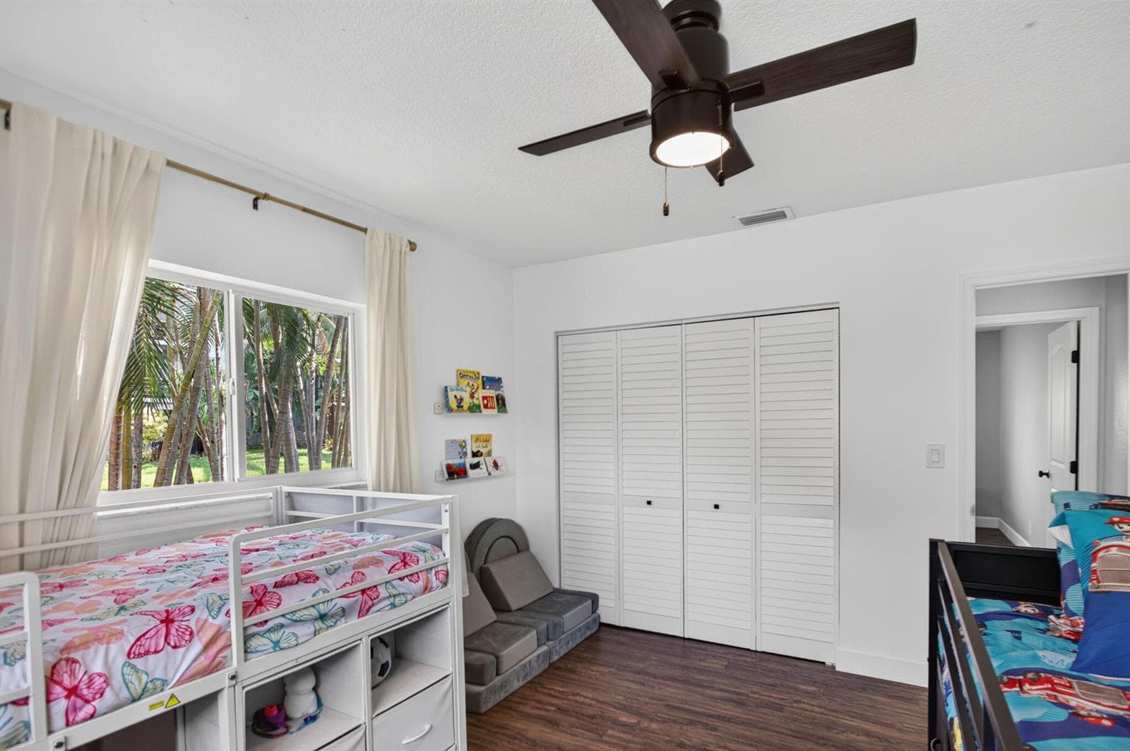 1717 NW 36TH Court photo 16