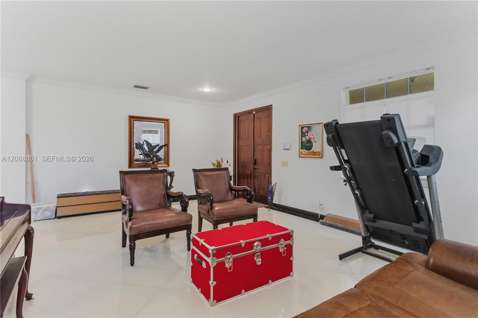 1642 Blue Jay Cir photo 5