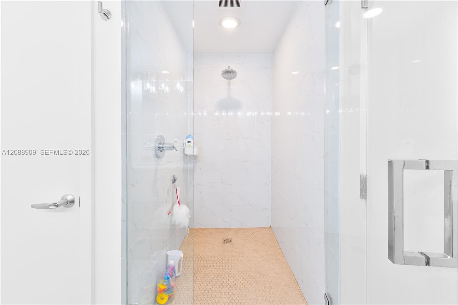 16385 Biscayne Blvd 707 photo 8