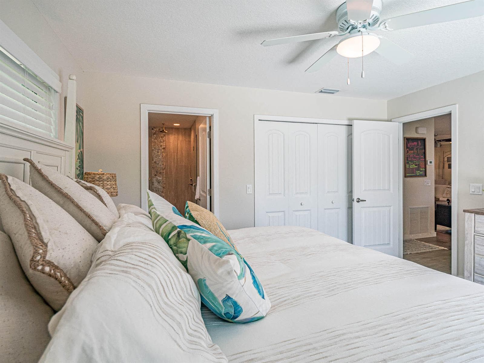 255 MARINA Drive photo 5