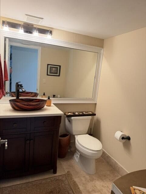 3038 WATERSIDE Circle photo 18