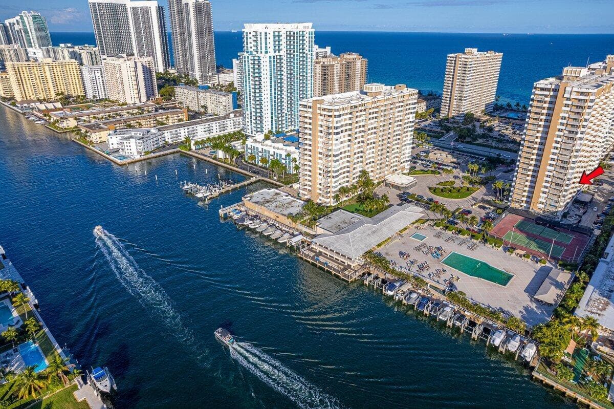 1985 S OCEAN Drive 6G photo 1