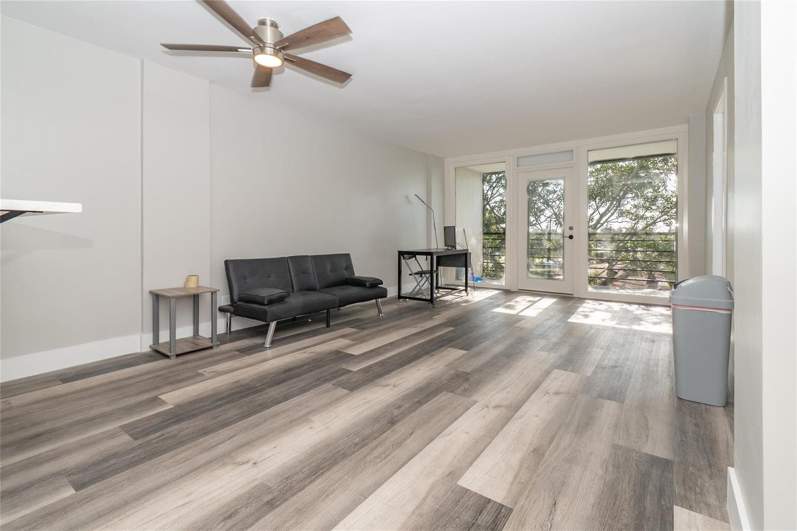 119 ROYAL PARK Drive 4H photo 8