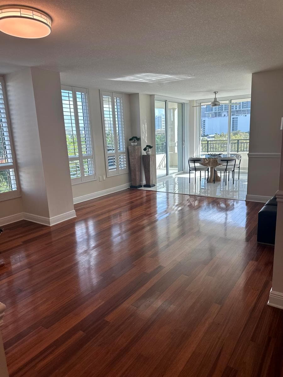 610 W LAS OLAS Boulevard 517N photo 2