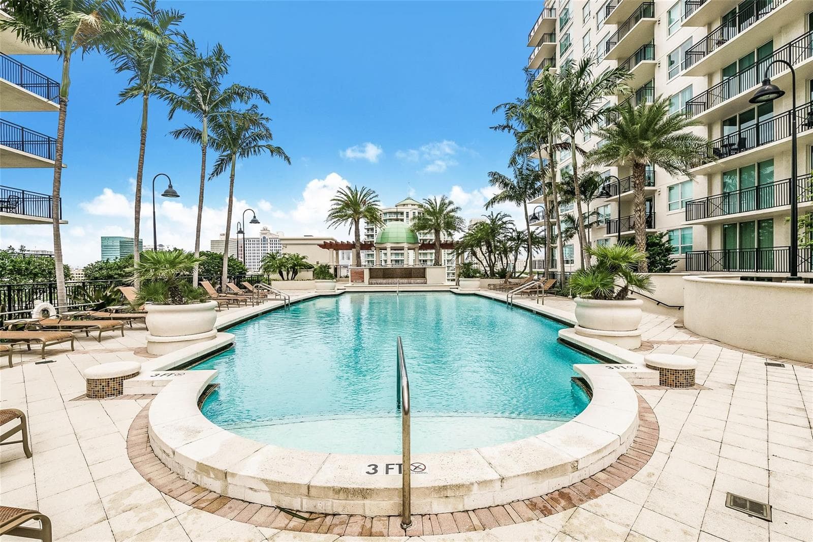 610 W LAS OLAS Boulevard 517N photo 12