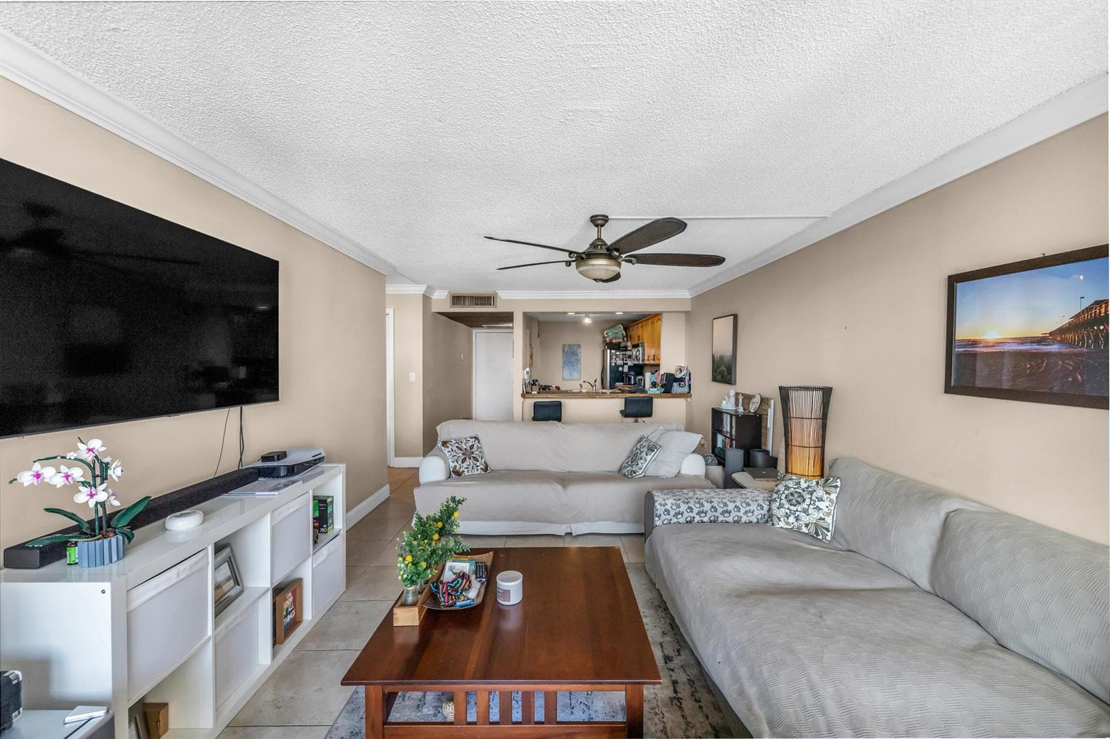 6 ROYAL PALM Way 307 photo 2