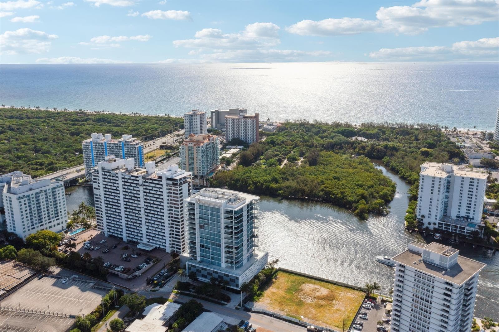 920 Intracoastal Drive 801 photo 3