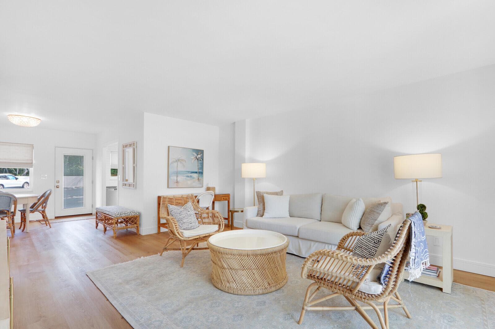 139 Sunrise Avenue 1090 photo 21