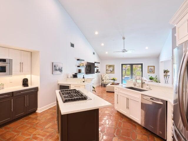 3700 Embassy Drive photo 8