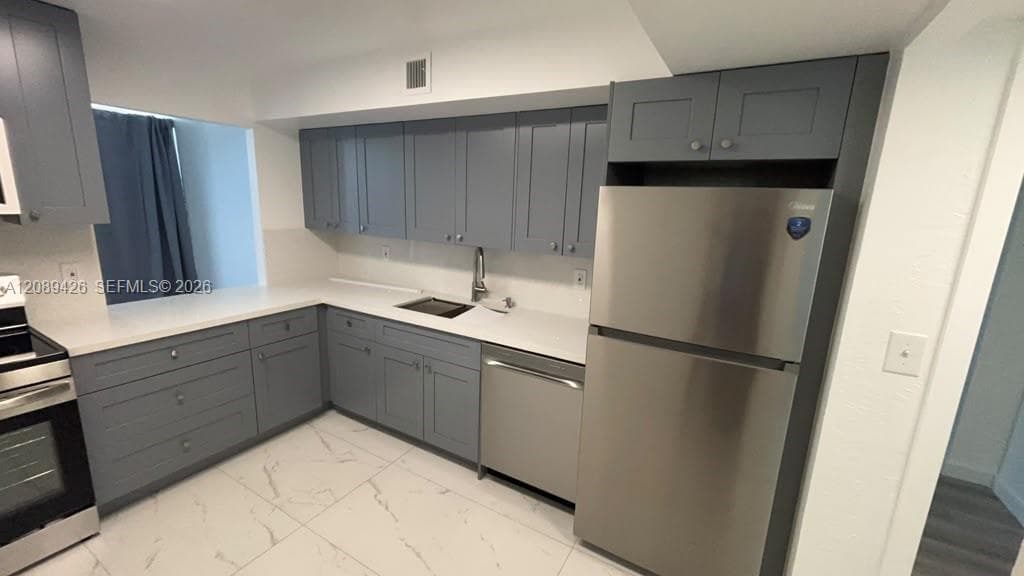 701 Three Islands Blvd 320 photo 5