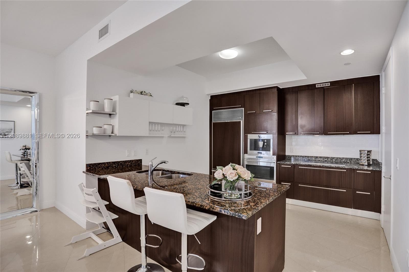 15901 Collins Ave 603 photo 18