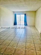 400 Kings Point Dr 1624 photo 4
