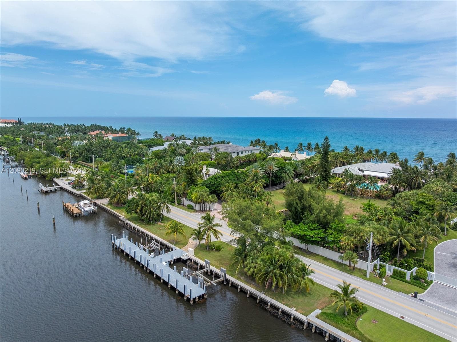 960 S Ocean Blvd photo 8