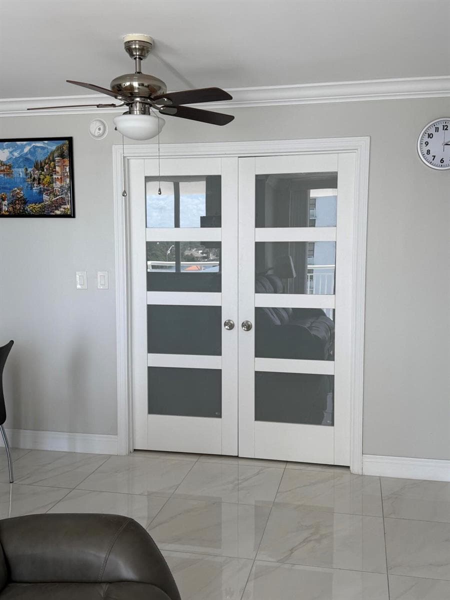 1505 N RIVERSIDE Drive 703 photo 14
