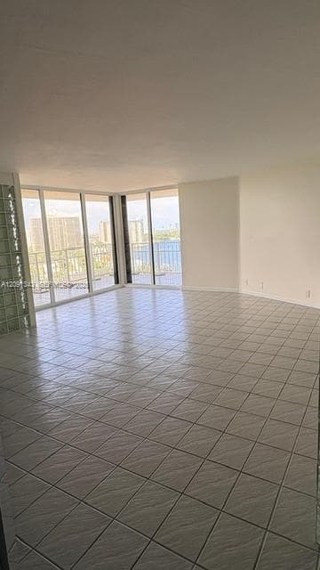 4000 Towerside Ter 1403 photo 6