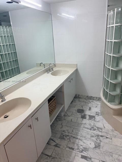 4000 Towerside Ter 1403 photo 16