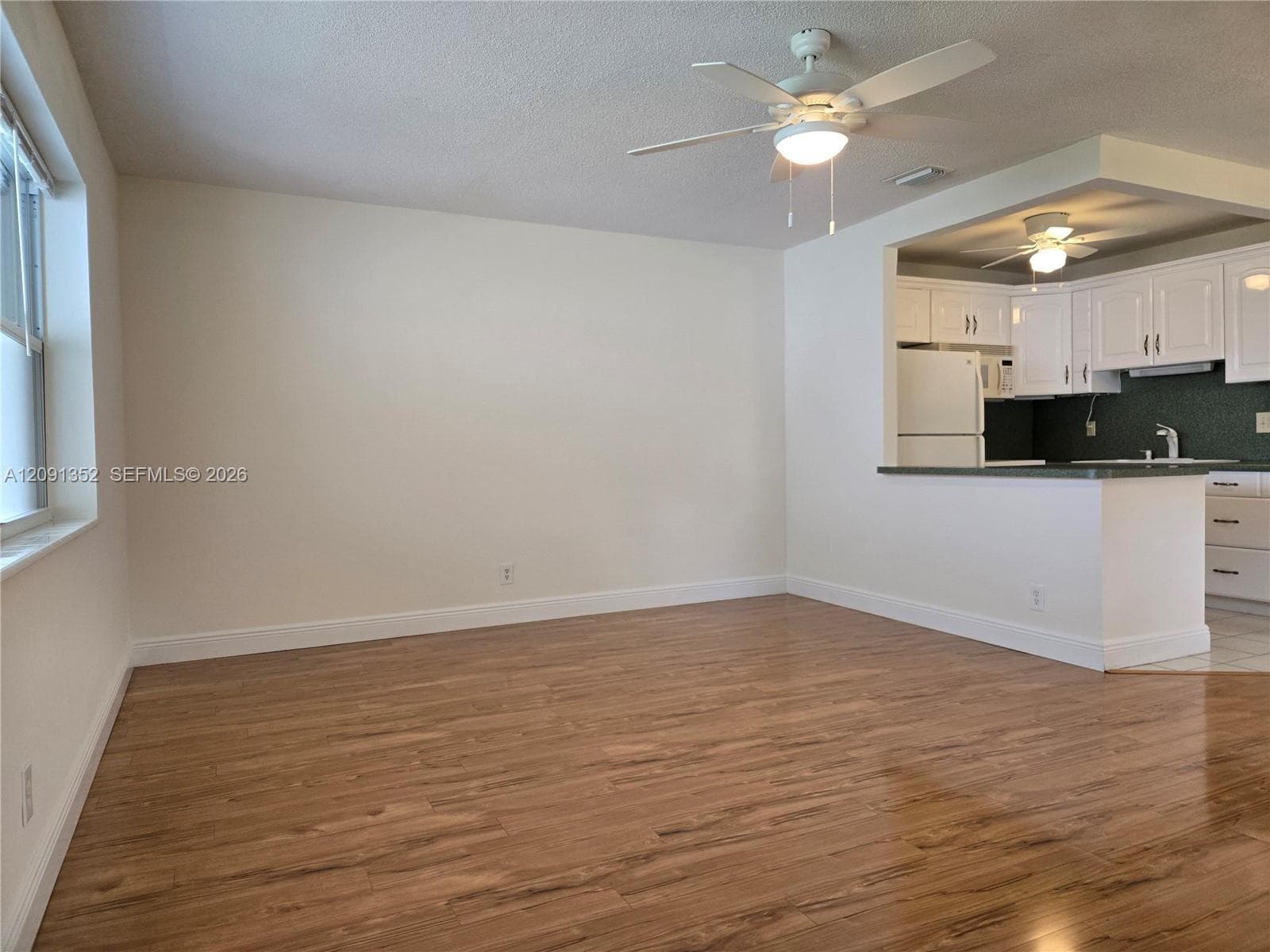880 W Horizons W 205 photo 2