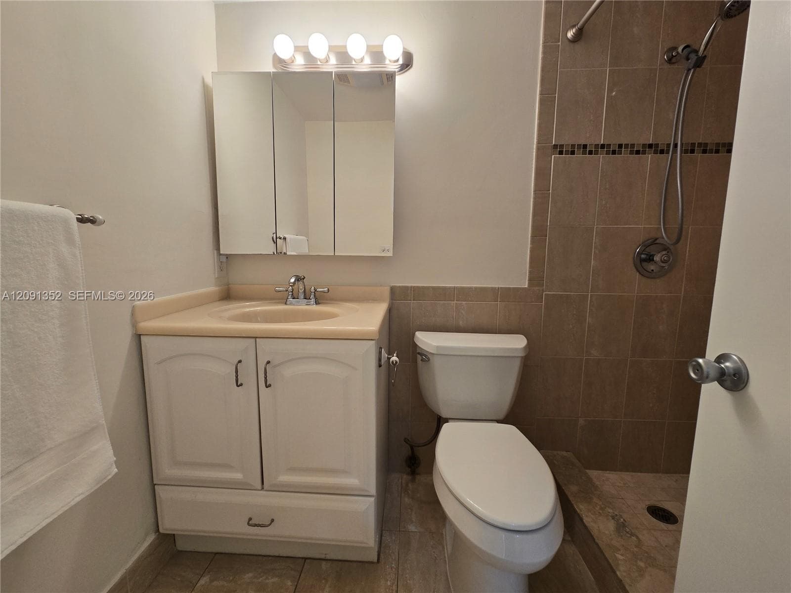 880 W Horizons W 205 photo 20