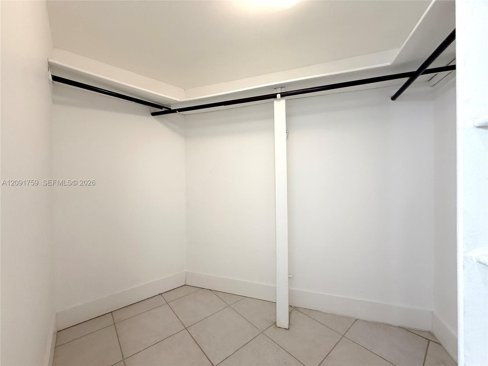 3475 N Country Club Dr 308 photo 13