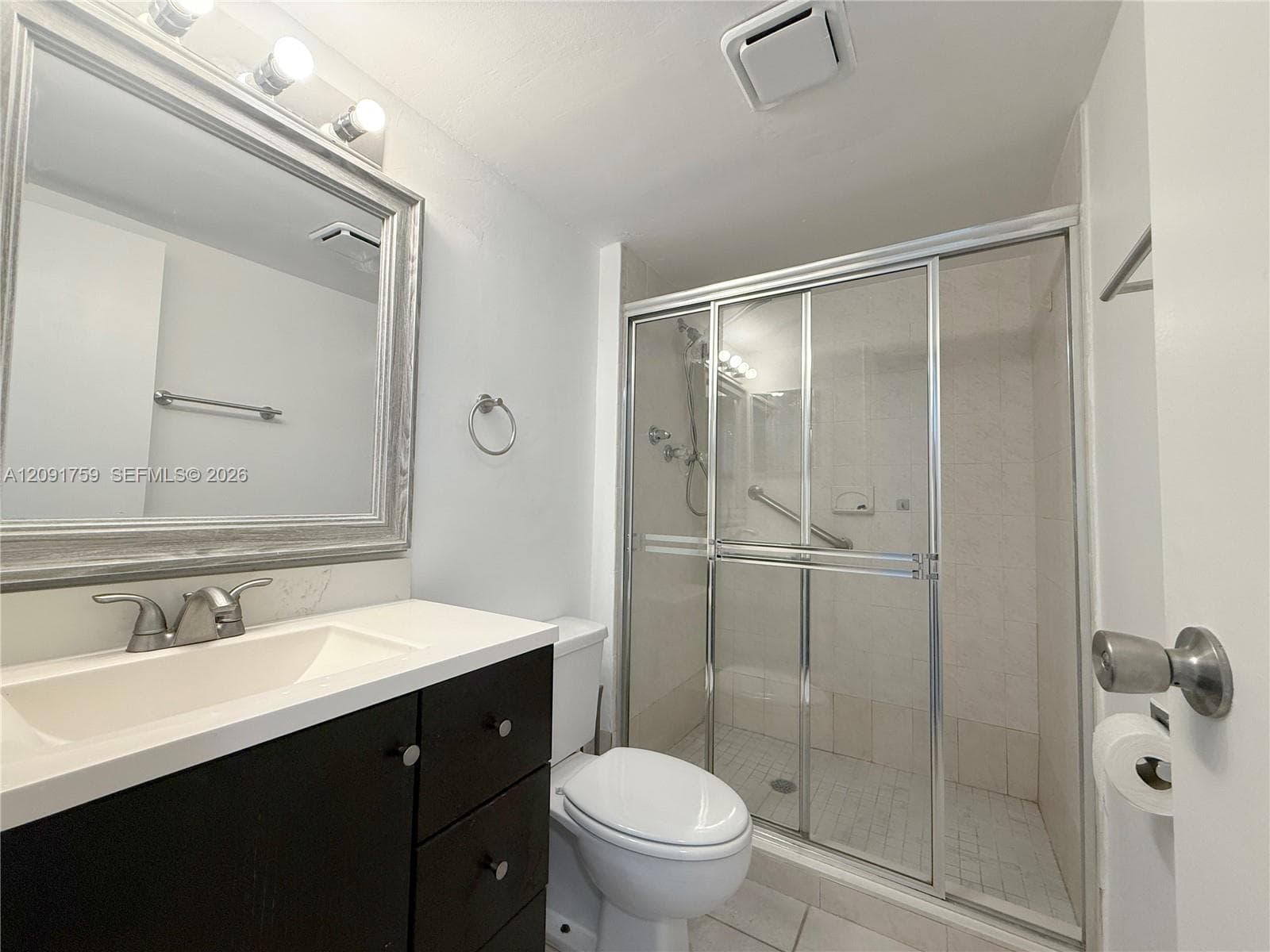 3475 N Country Club Dr 308 photo 11