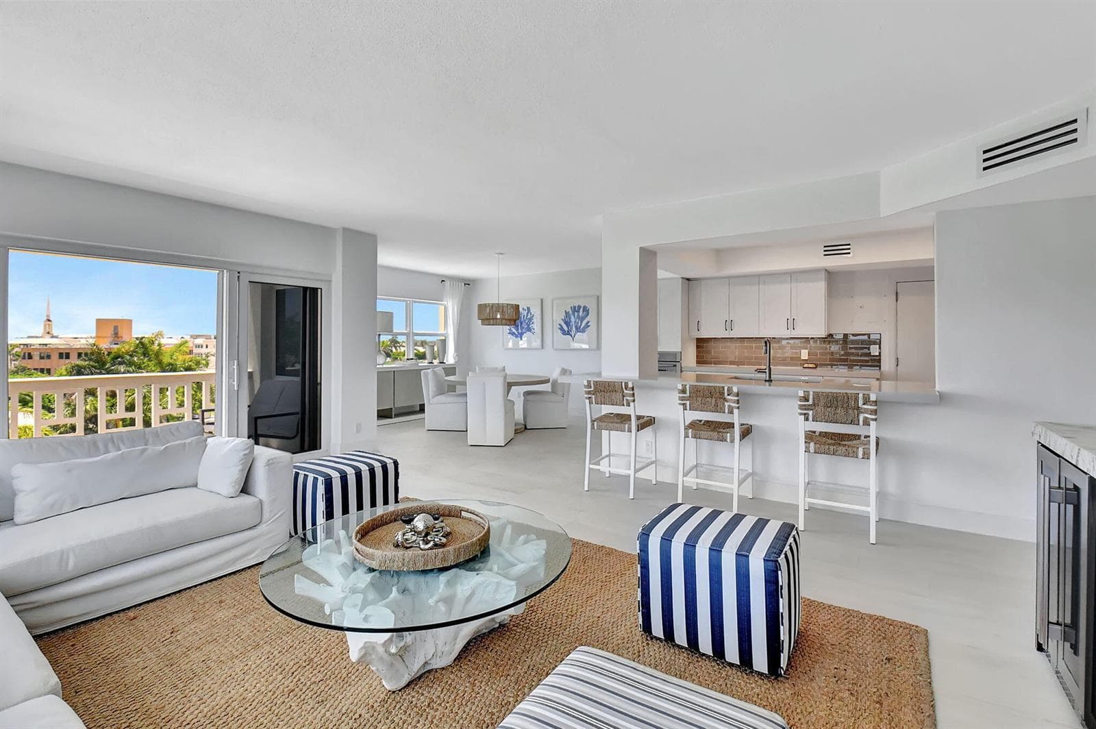 1000 Lowry Street 5E photo 3