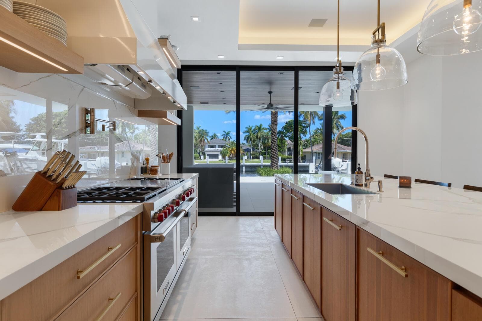 2423 Castilla Isle photo 18
