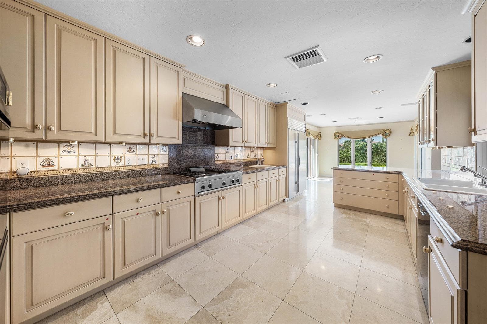 11 N Hidden Harbour Drive photo 12
