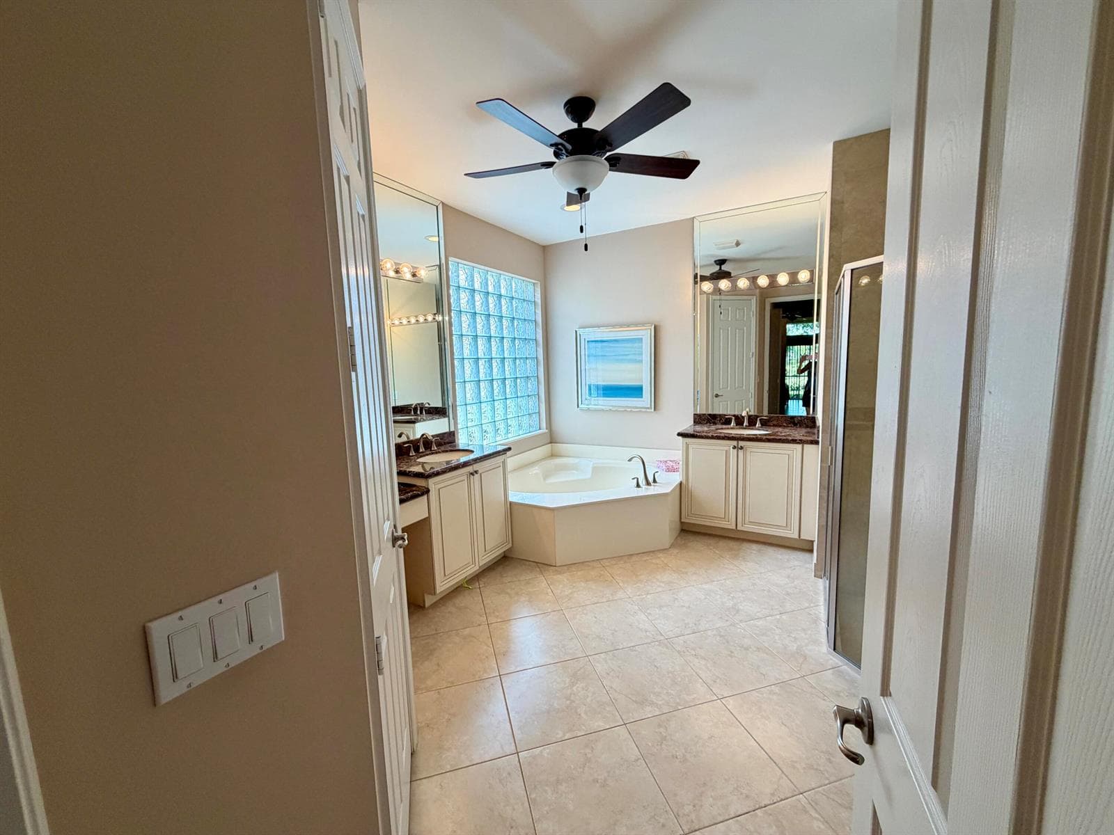 9063 MERIDIAN VIEW Isle photo 6