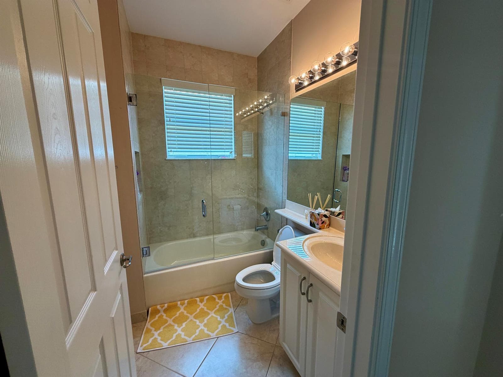 9063 MERIDIAN VIEW Isle photo 10