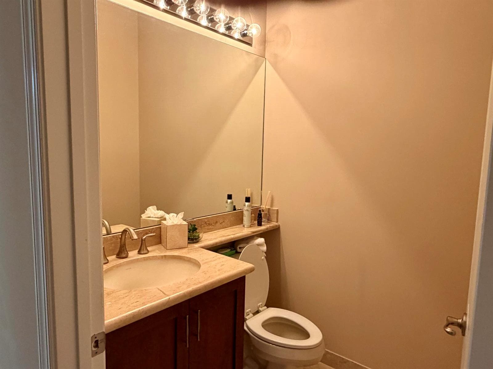 9063 MERIDIAN VIEW Isle photo 15