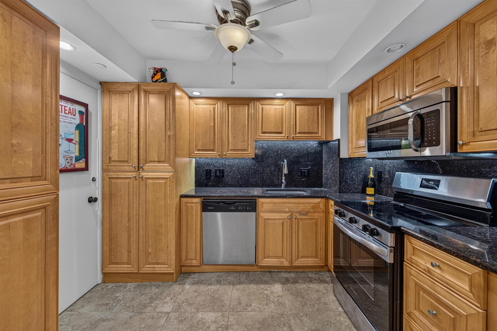 1 Las Olas Circle 1507 photo 16