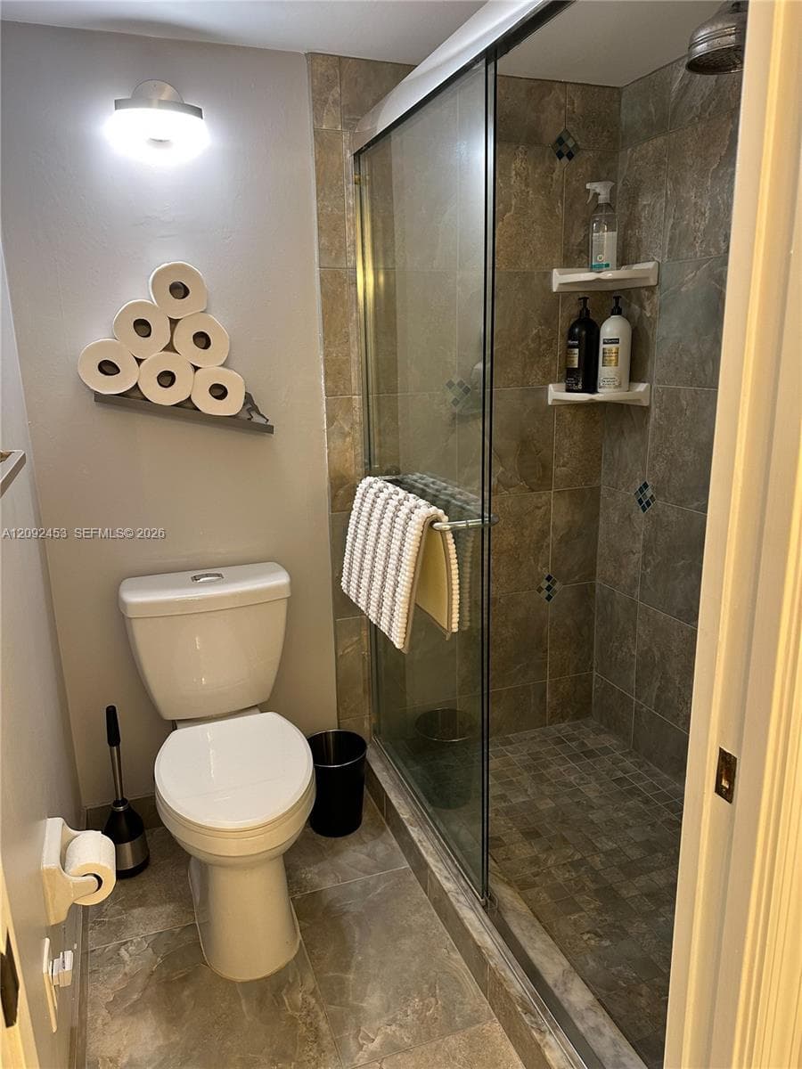 5055 N Highway A1A 802 photo 13