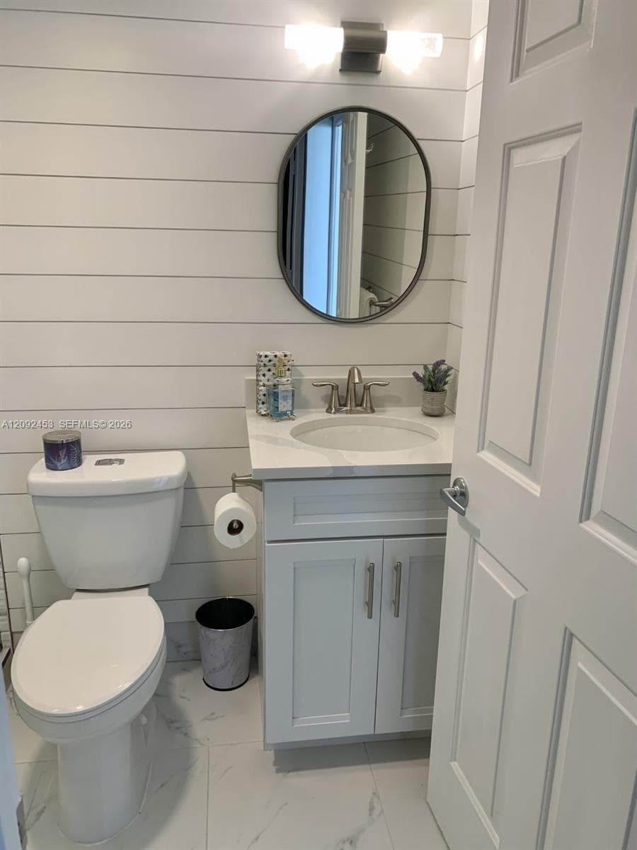 5055 N Highway A1A 802 photo 17