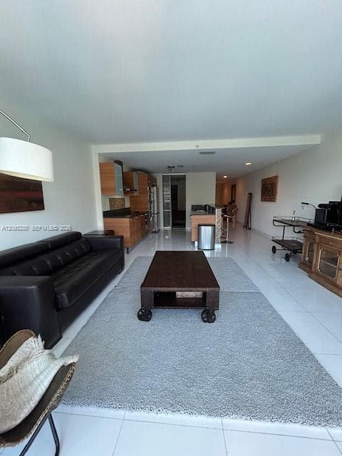 2950 NE 188th St 216 photo 3