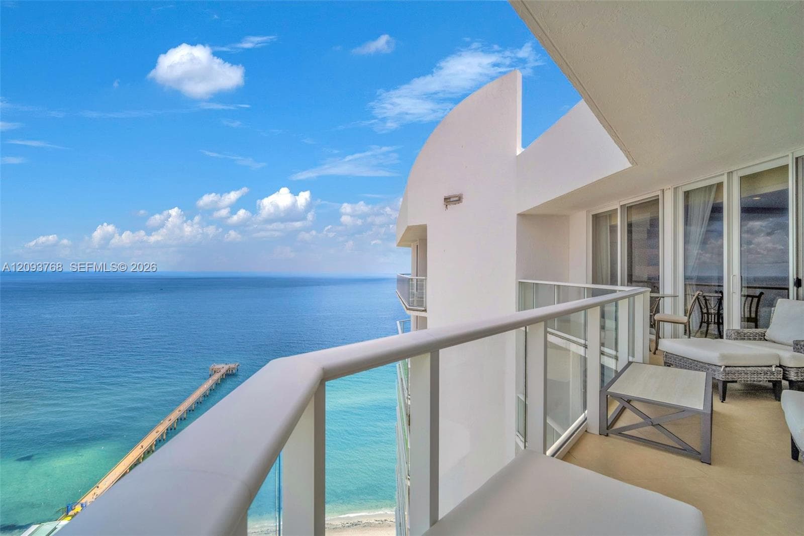16485 Collins Ave OS35C photo 5