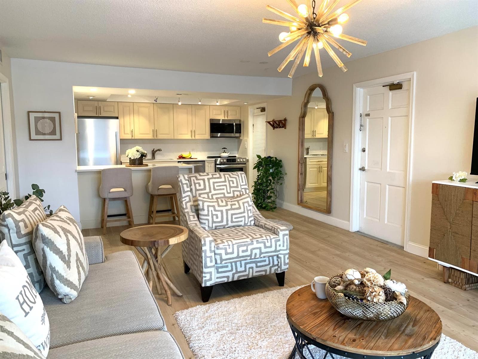 3050 NE 48th Street 205 photo 9
