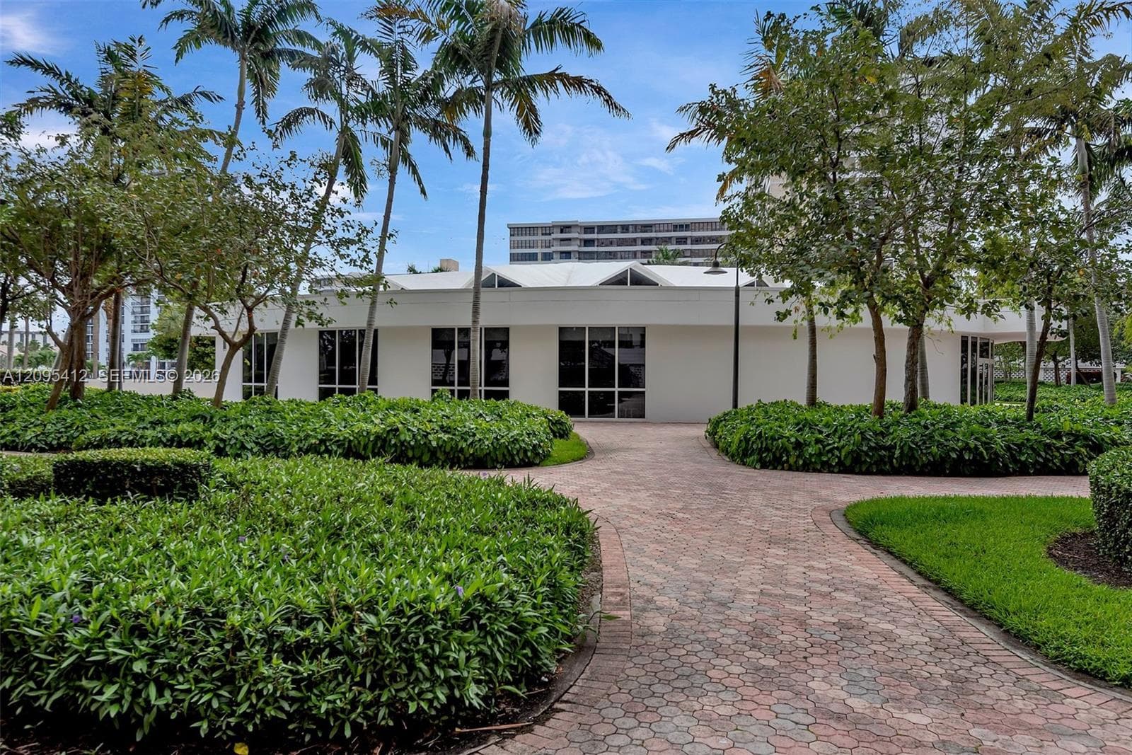 600 Three Islands Blvd 420 photo 22