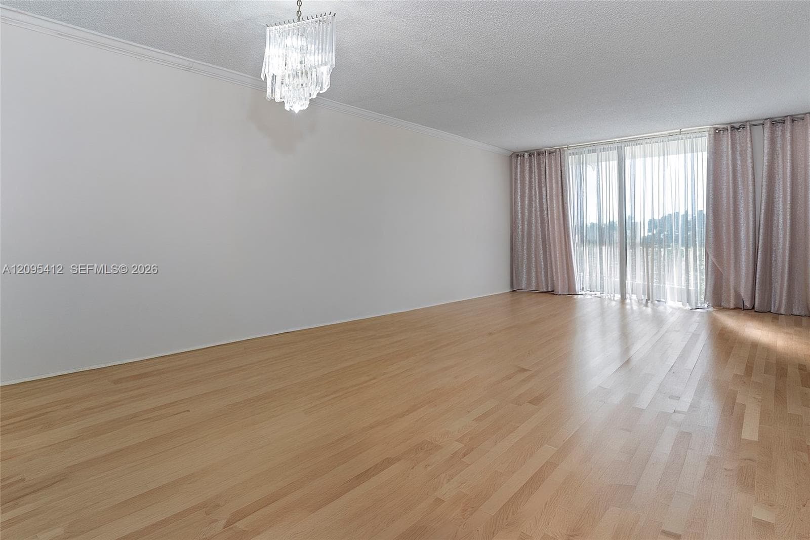 600 Three Islands Blvd 420 photo 3