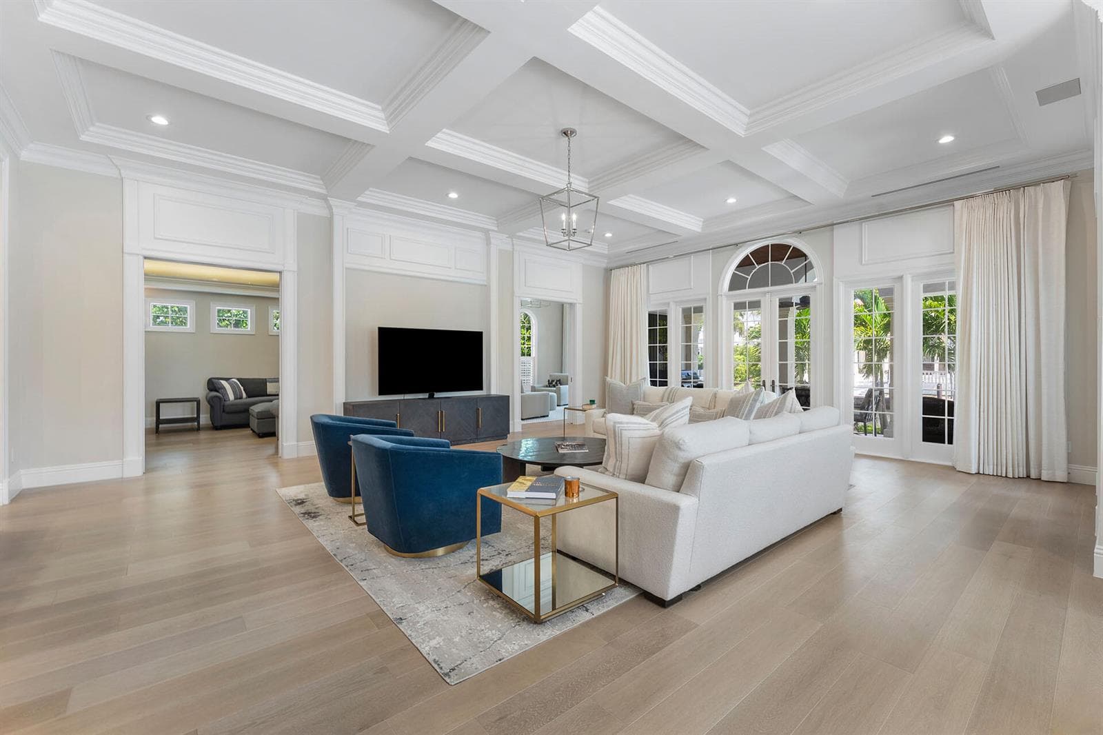 251 W Coconut Palm Road photo 19