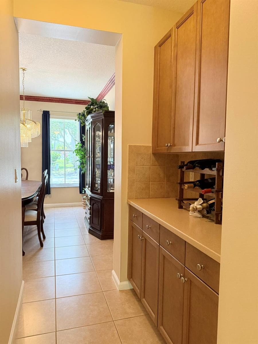 9563 SEDGEWOOD Drive photo 9