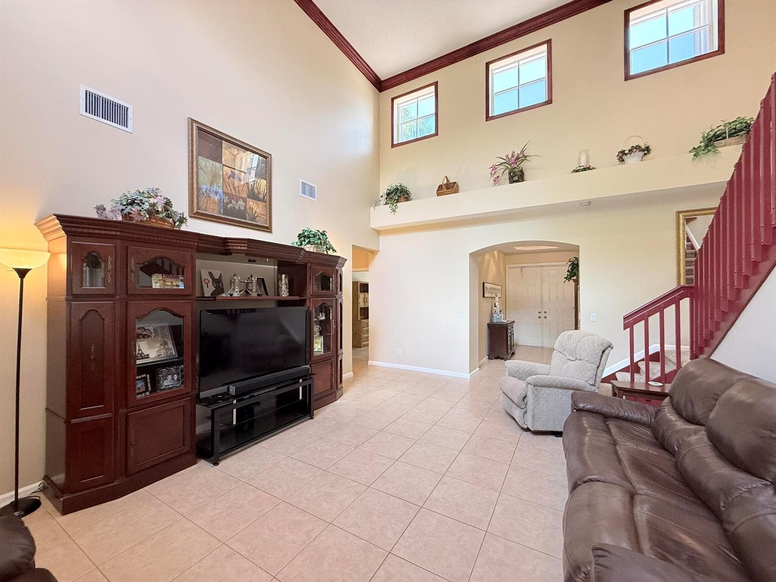 9563 SEDGEWOOD Drive photo 4