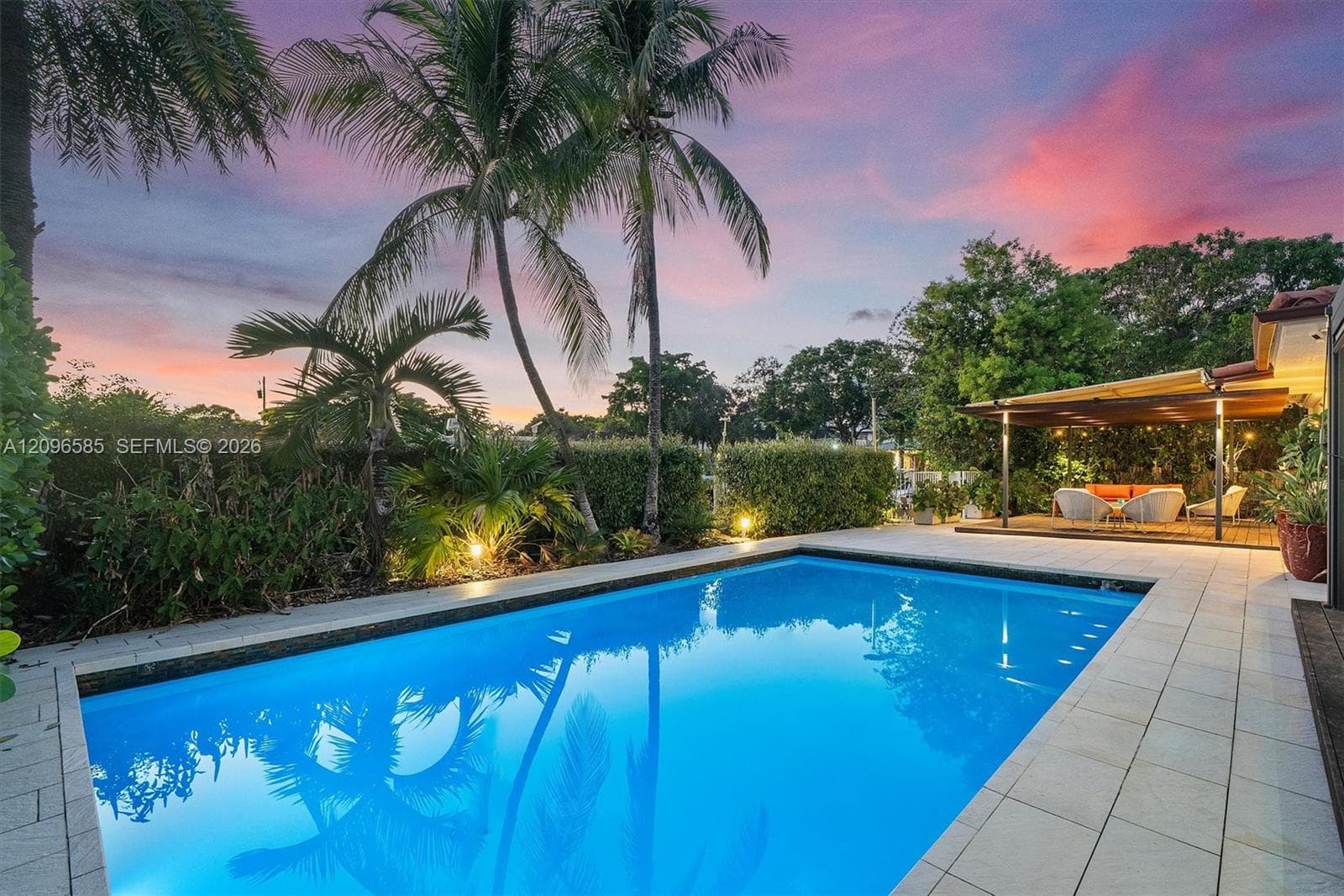12944 Banyan Rd photo 5