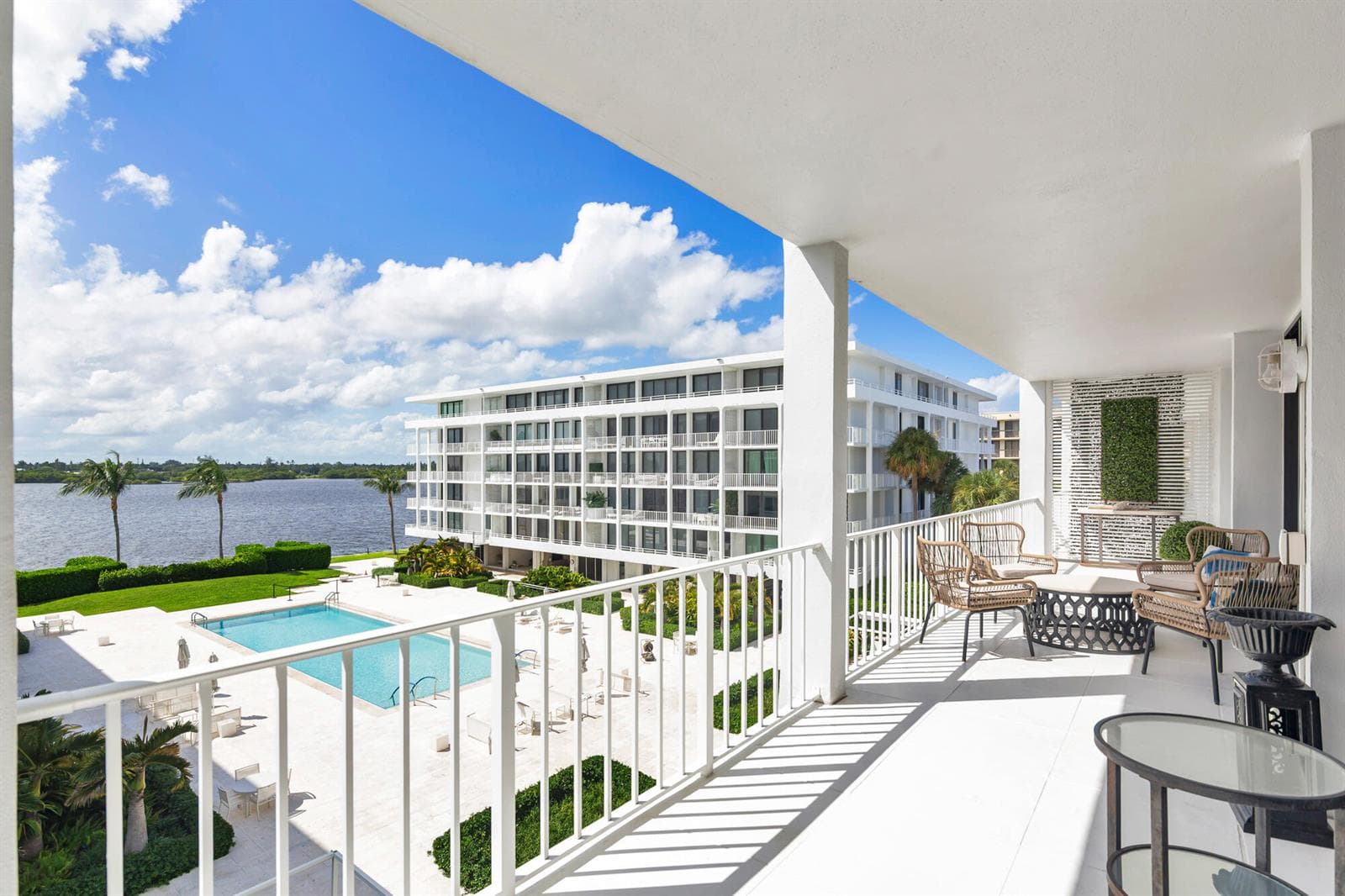 2784 S OCEAN Boulevard 301E photo 25